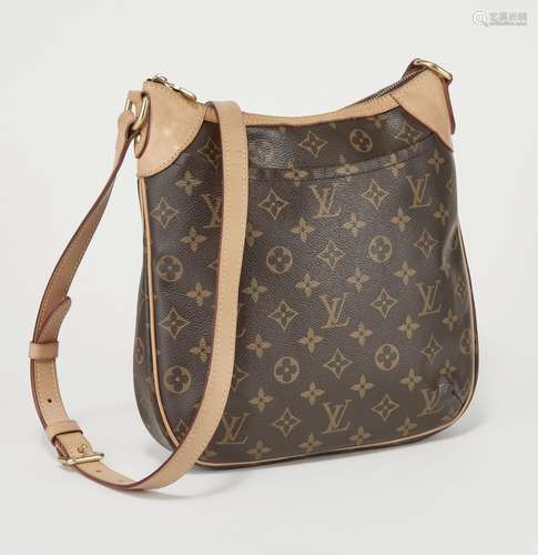 Louis Vuitton, Odéon, sac à bandoulière Toile enduite monogrammé