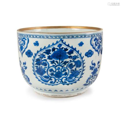 BLUE AND WHITE DEEP PORCELAIN BOWL