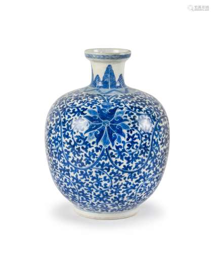 BLUE AND WHITE PEONY PATTERN JAR