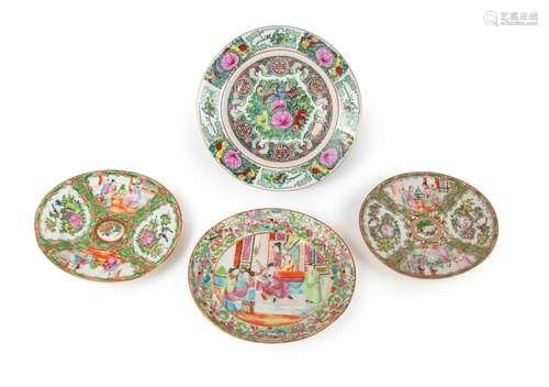 SET OF FOUR CHINESE PORCELAIN DISHES