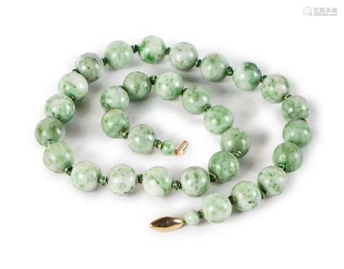 JADE BEAD NECKLACE