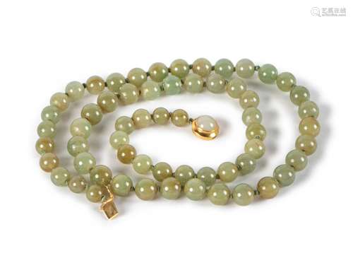 JADE BEAD NECKLACE