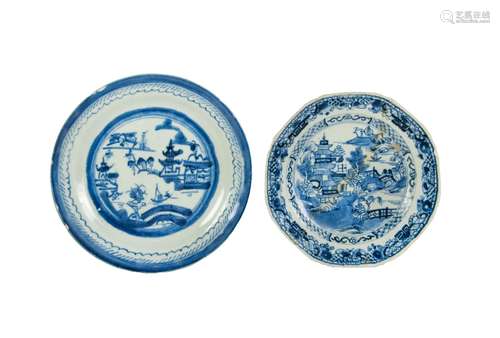 PAIR OF BLUE AND WHITE PLATES