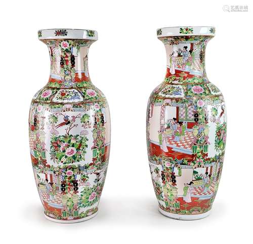 PAIR OF EXPORT CANTON GILDED VASES