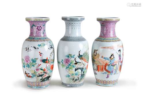 GROUP OF THREE FAMILLE ROSE VASES