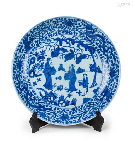 CHINESE BLUE AND WHITE FIGURAL CHARGER