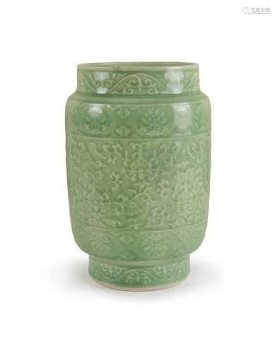 LONGQUAN CELADON  MING-STYLE CYLINDRICAL JAR