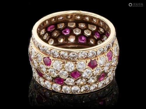 Cartier, Nigeria, bague bandeau pavée de diamants (4,79 ct) et de