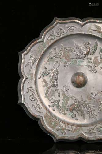 A BRONZE MIRROR.ANTIQUE