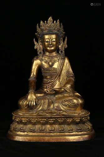 A GILT-BRONZE FIGURE OF SAKYAMUNI.ANTIQUE