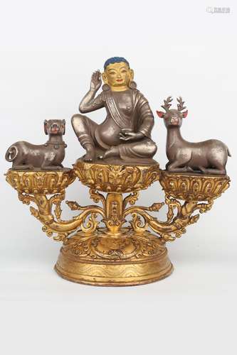 A GILT-BRONZE FIGURE OF LAMA.ANTIQUE