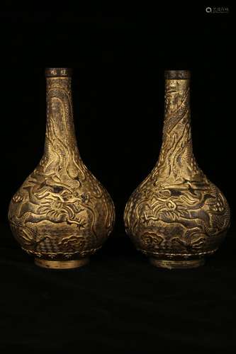 A PAIR OF GILT-BRONZE 'DRAGON' VASES.MARK OF YONGZHENG