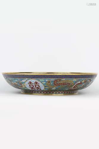 A CLOISONNE ENAMEL GILT-BRONZE DISH.MARK OF QIANLONG