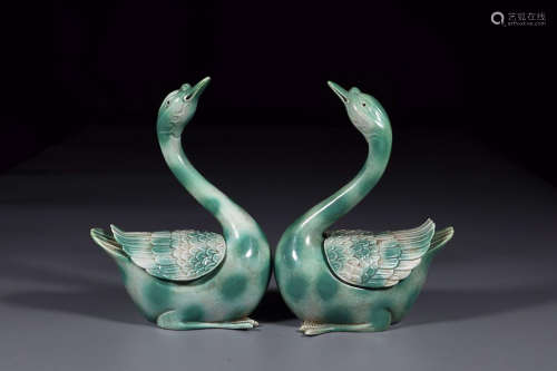 QIANLONG MARK GREEN GLAZE CENSER IN PAIR