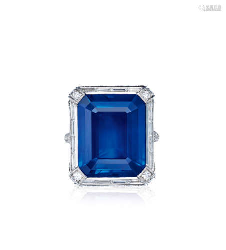 20.10克拉缅甸「皇家蓝」蓝宝石配钻石戒指，未经加热