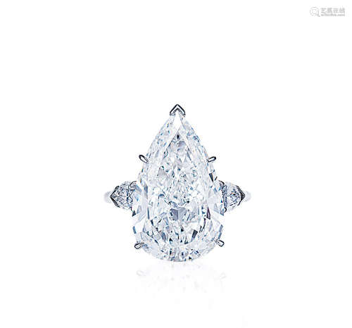 海瑞·温斯顿设计 8.88克拉E色钻石戒指，净度内部无瑕