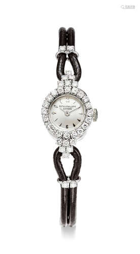 百达翡丽 特别精致，女装白金镶钻石机械腕表，型号3205/10，年份约1958，附原厂后补证书及表盒