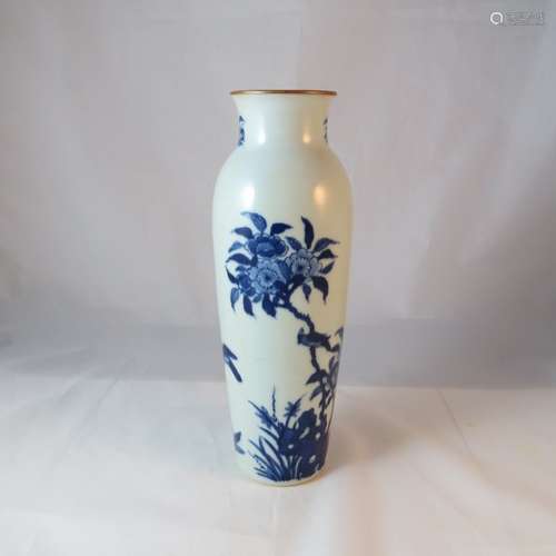 Chinese Ming Dynasty Vase