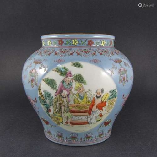 Chinese Qing Dynasty Famille Rose Vase