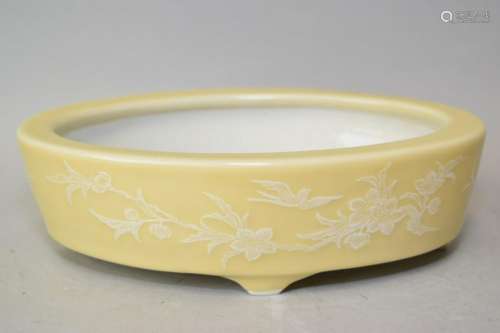 1950-70s Chinese Yellow Glaze Pate-sur-Pate Flower