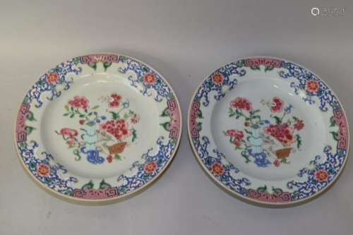 Pair of 17-18th C. Chinese Export Famille Rose Plaes