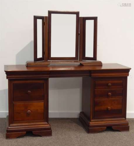 Willis Gambier - hardwood dressing table fitted with seven drawers and triple mirror back, W149cm,