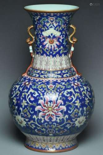 A FAMILLE ROSE VASE QIANLONG MARK AND PERIOD