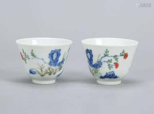 A PAIR OF CHINESE DOUCAI CUPS