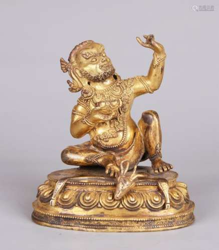 A CHINESE GILT BRONZE FIGURE, QING DYNASTY