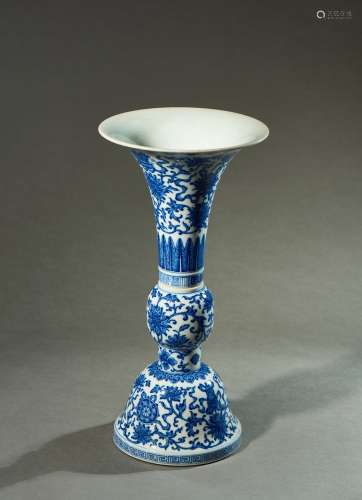 A BLUE AND WHITE GU VASE