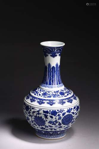 A BLUE AND WHITE 'LOTUS' VASE