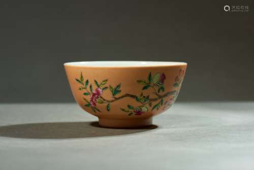 A FAMILLE ROSE 'PEACH' BOWL