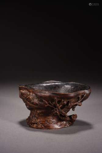 AN AGARWOOD CARVED 'PLUM BLOSSOM' BRUSHPOT