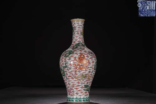 QIANLONG MARK FAMILLE ROSE VASE