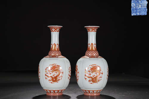 QIANLONG MARK IRON-RED VASE IN PAIR