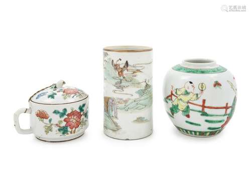 Three Chinese Famille Rose Porcelain Articles Tallest: