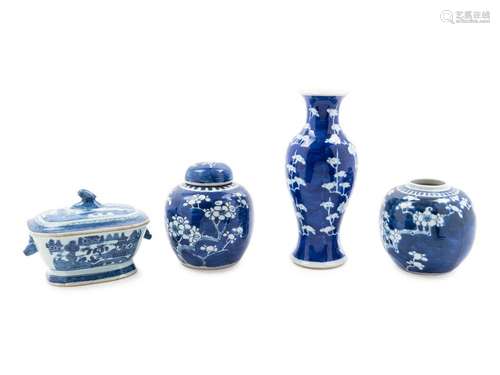 Four Chinese Blue and White Porcelain Wares Tallest: