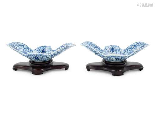 A Pair of Chinese Blue and White Porcelain Plates Each: