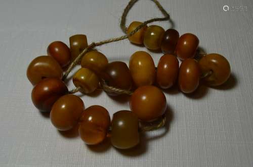 Chinese Butter Amber Necklace