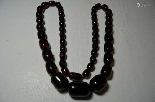 Chinese Cherry Amber Necklace