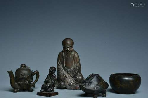 Group of Qing Chinese Bronze Collections