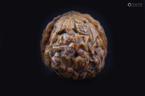 CHINESE QING CARVED WALNUT