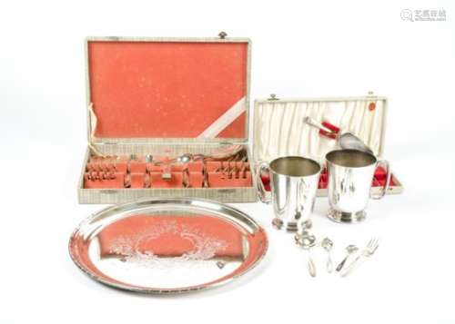 A quantity of silver plated items and tableware, to include multiple sets of plated cutlery, loose