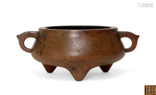 清中期 铜鋬耳三足炉