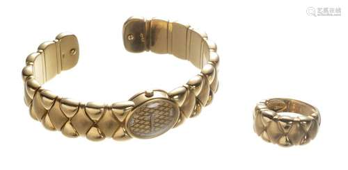 Mauboussin, montre-bracelet en or jaune .750 & bague en