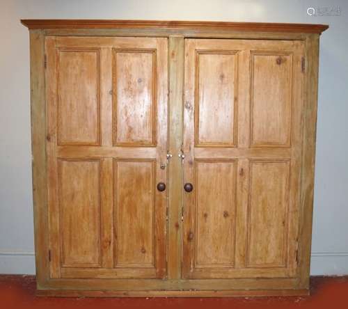 LARGE 19TH-CENTURY PINE PANELLED PANTRY CABINET