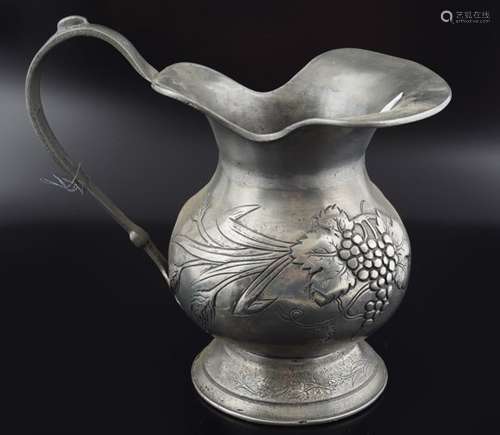 LARGE PEWTER WINE JUG