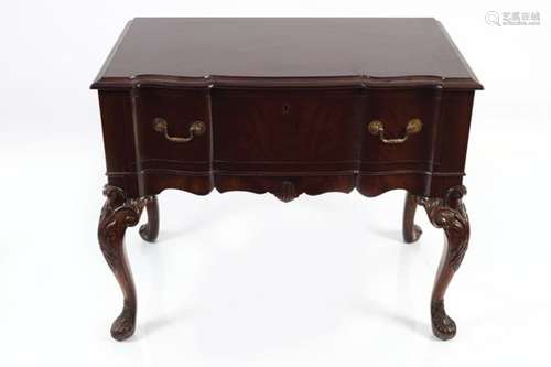 EDWARDIAN PERIOD MAHOGANY CHEST