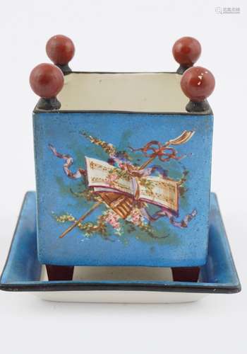 19TH-CENTURY PORCELAIN JARDINIERE ON TRAY