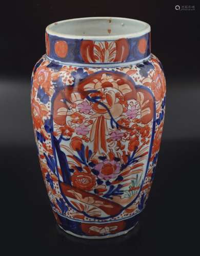 19TH-CENTURY IMARI VASE